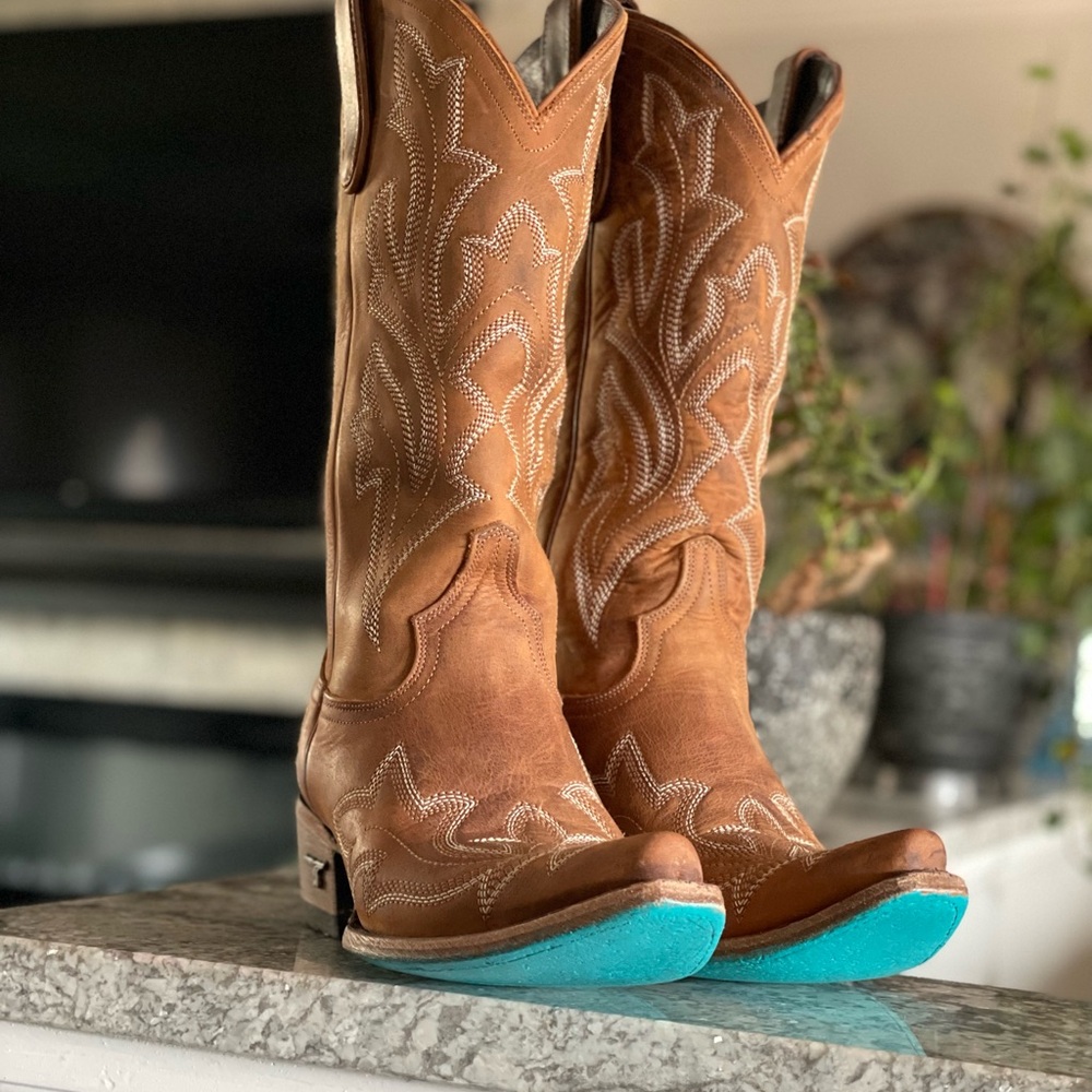 LANE Iconic blue bottoms 🩵 Soft Rich Brown Leather Cowboy Boots